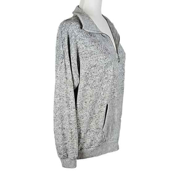 Soft Gray Sweater with Kangaroo Pocket and Zip Neckline - Picture 5 of 8